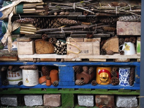 Bug hotel